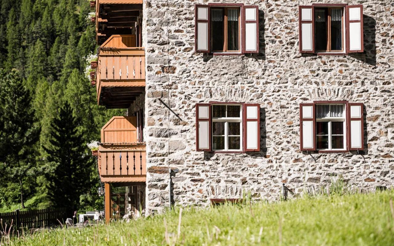 Glacier Rock Guesthouse Solda Exteriér fotografie